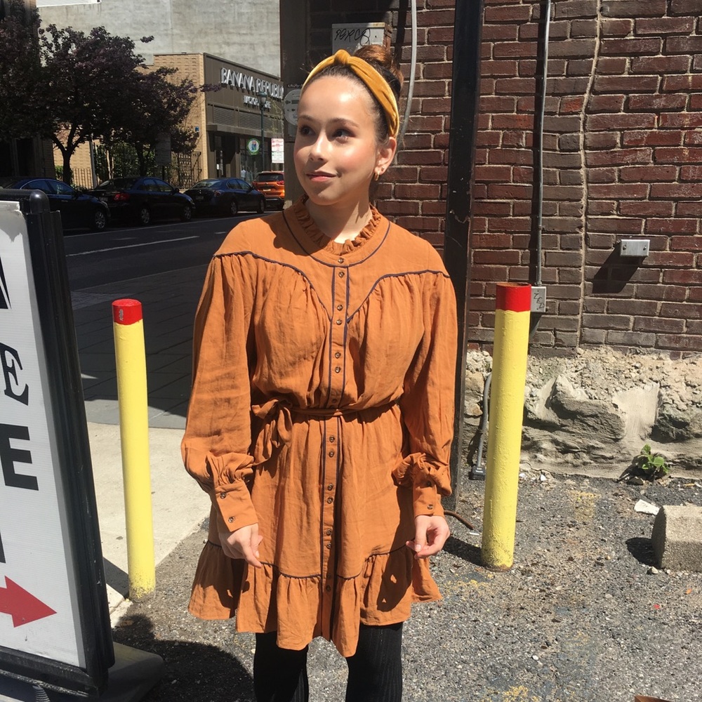Meet your Posher, Olivia